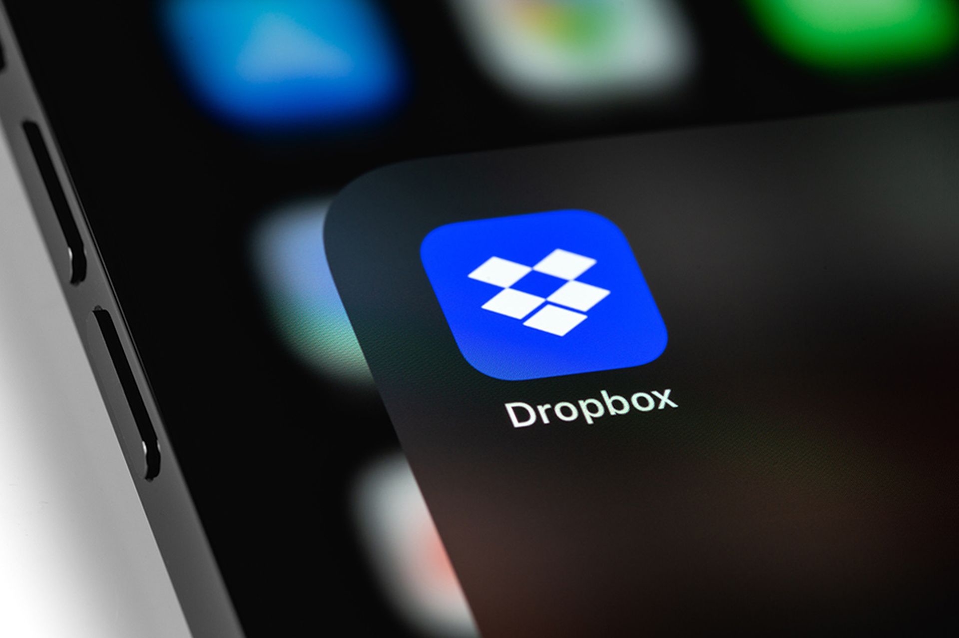 Хакеры украли данные пользователей сервиса цифровой подписи Dropbox Sign |  KV.by