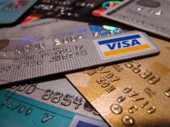12 февраля возможны перерывы в обслуживании банковских карточек