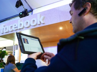 Facebook пригрозили заблокировать в России